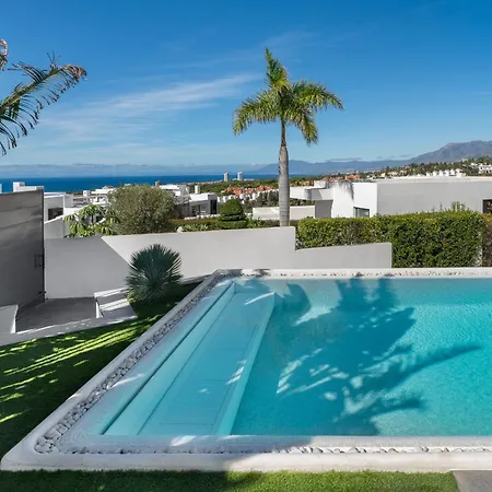 4-Bedroom Modern Villa With Sea View Villa