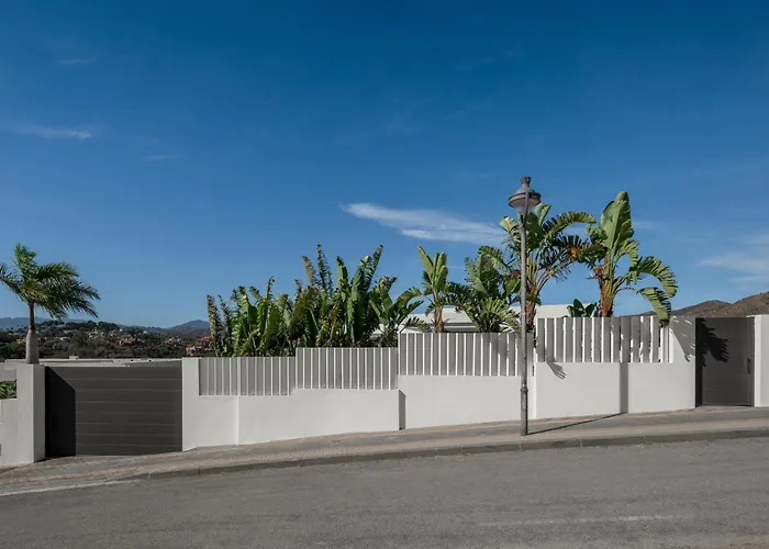 4-bedroom Modern With Sea View Marbella