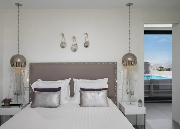 Villa 4-bedroom Modern With Sea View