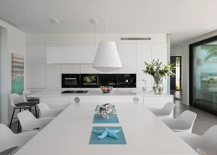 4-bedroom Modern With Sea View Villa