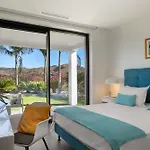 Modern 4br With Pool & Sea Views Marbella