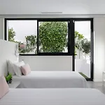 Modern 4br With Pool & Sea Views ヴィラ *